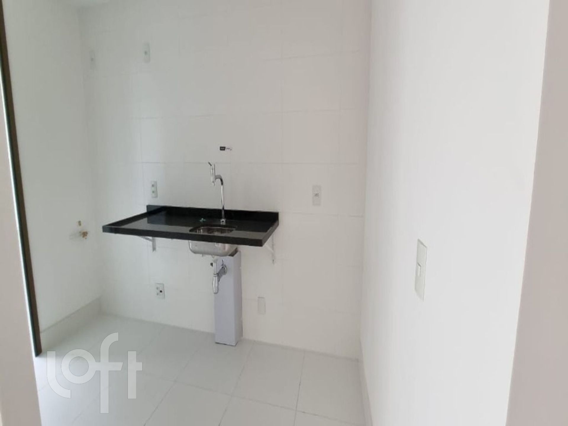 Apartamento à venda com 2 quartos, 63m² - Foto 8