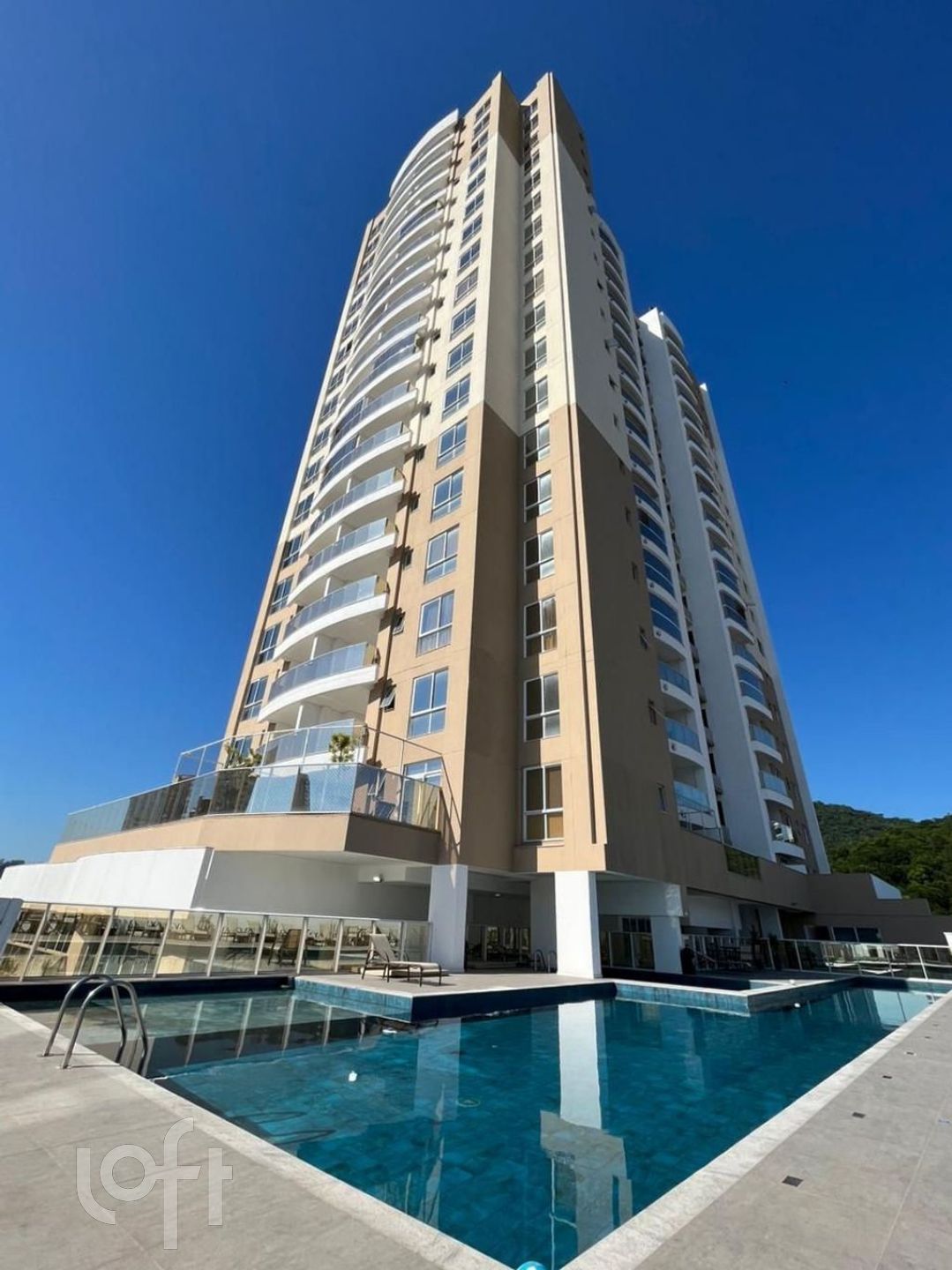 Apartamentos com 90m², 2 quartos, 2 suítes, no bairro Fazenda em Itajaí