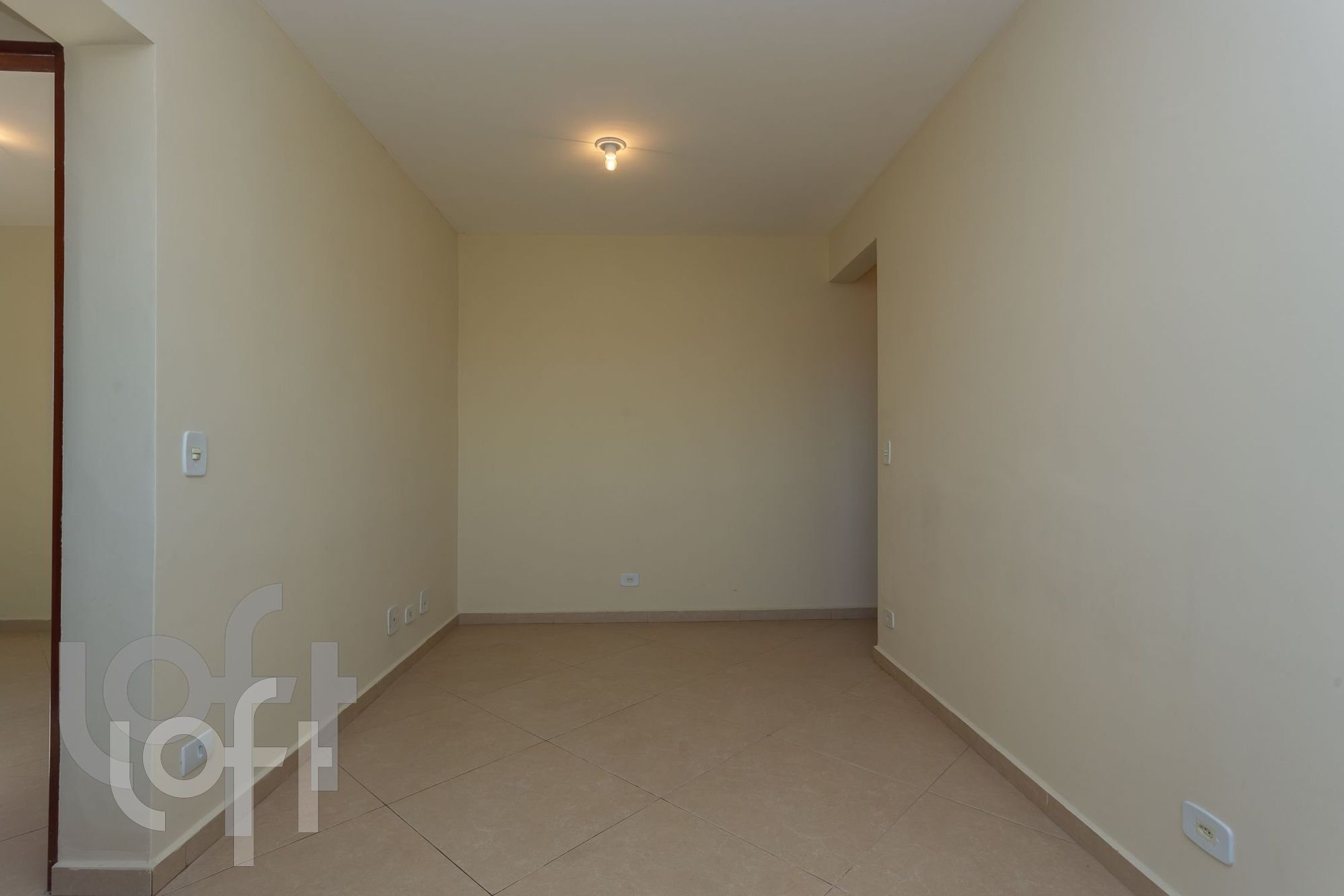 Apartamento à venda com 2 quartos, 64m² - Foto 11