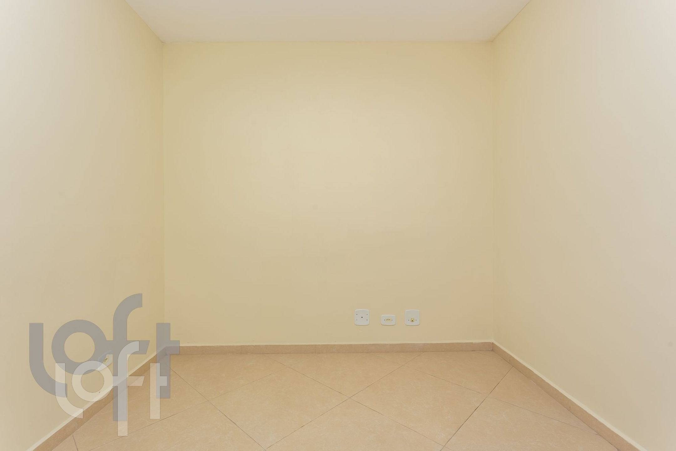 Apartamento à venda com 2 quartos, 64m² - Foto 7