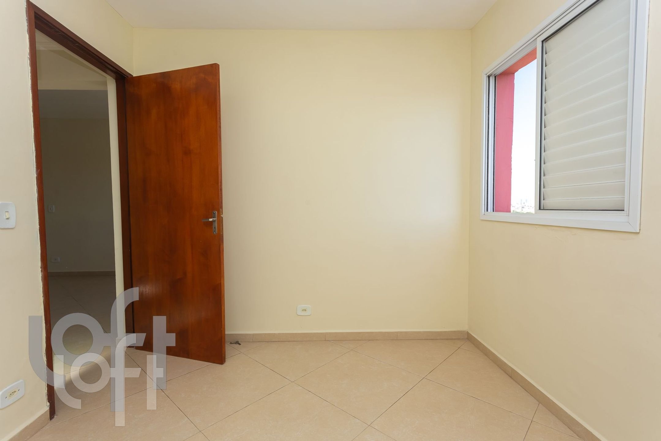 Apartamento à venda com 2 quartos, 64m² - Foto 5