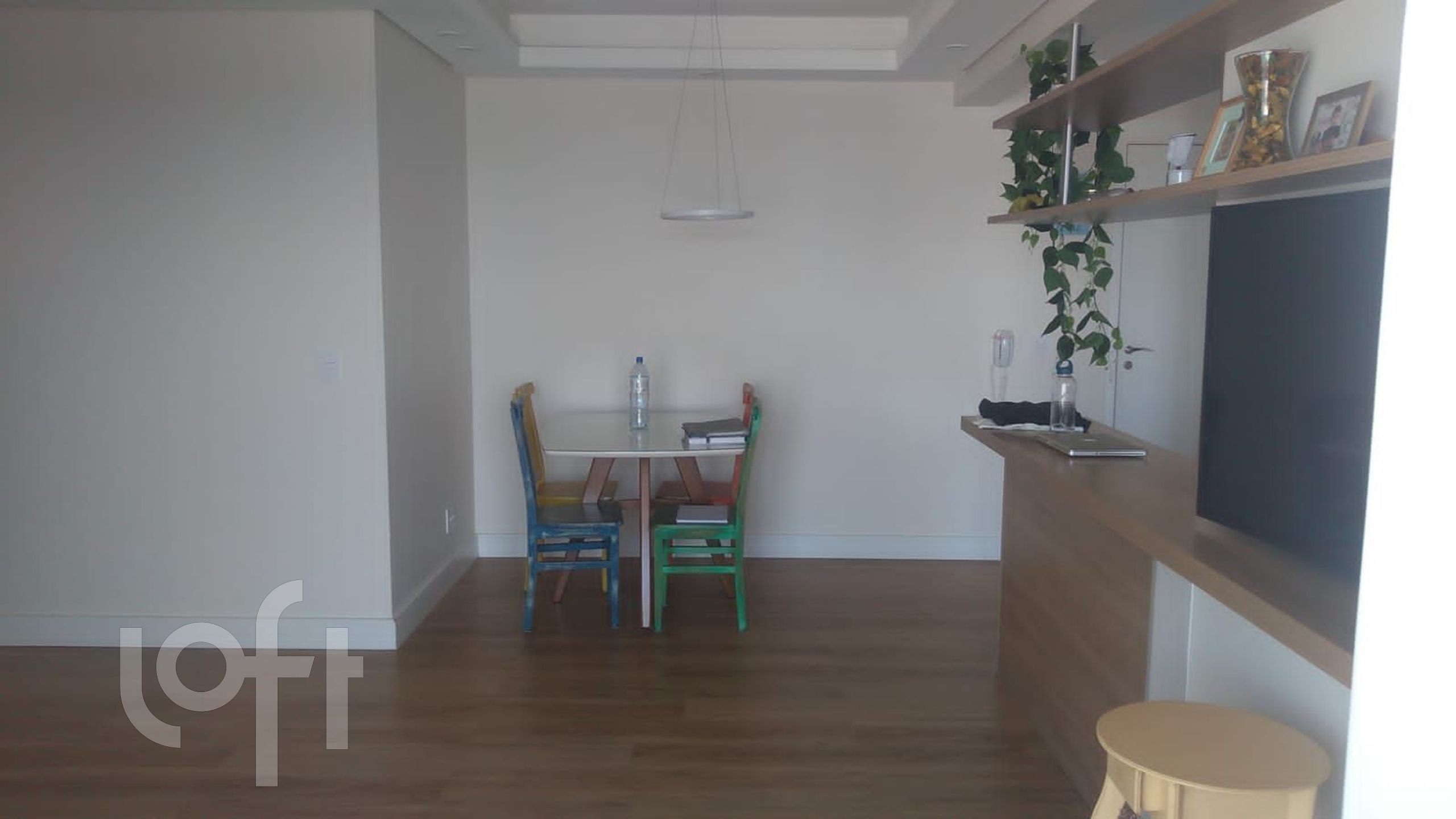 Apartamento à venda com 3 quartos, 70m² - Foto 4