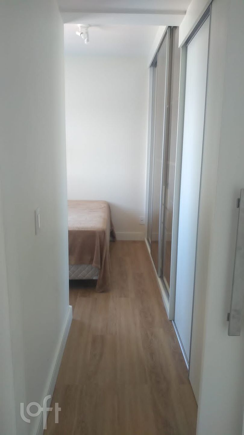 Apartamento à venda com 3 quartos, 70m² - Foto 18