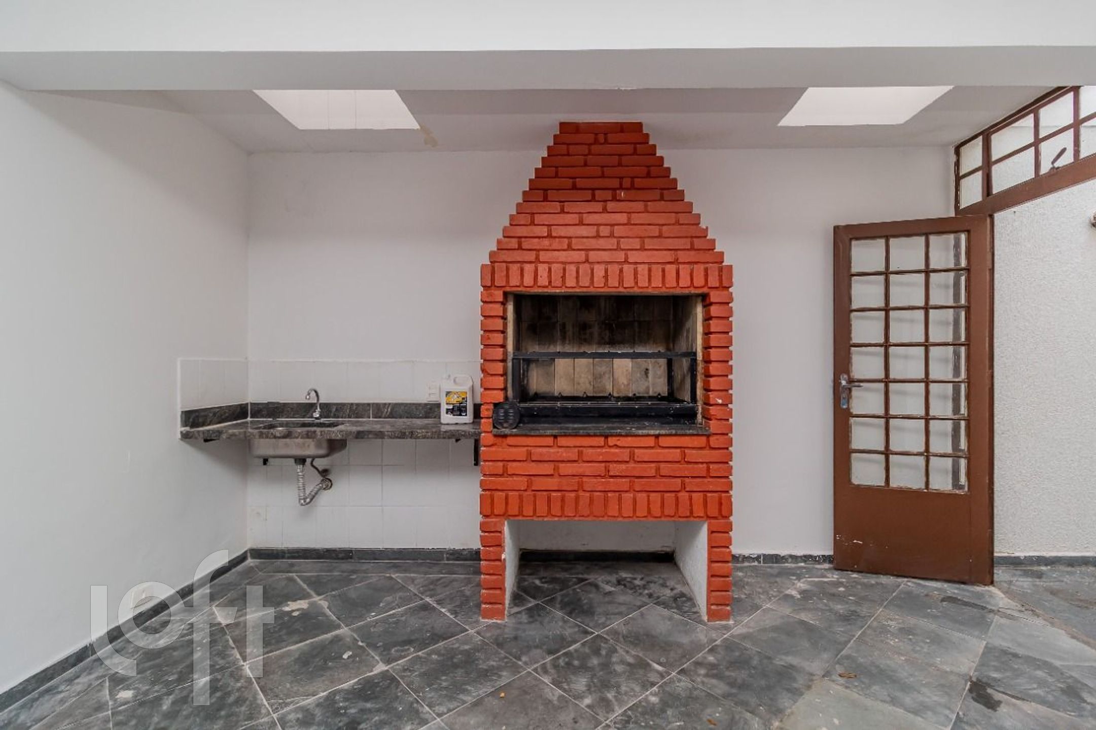 Casa à venda com 4 quartos, 200m² - Foto 60