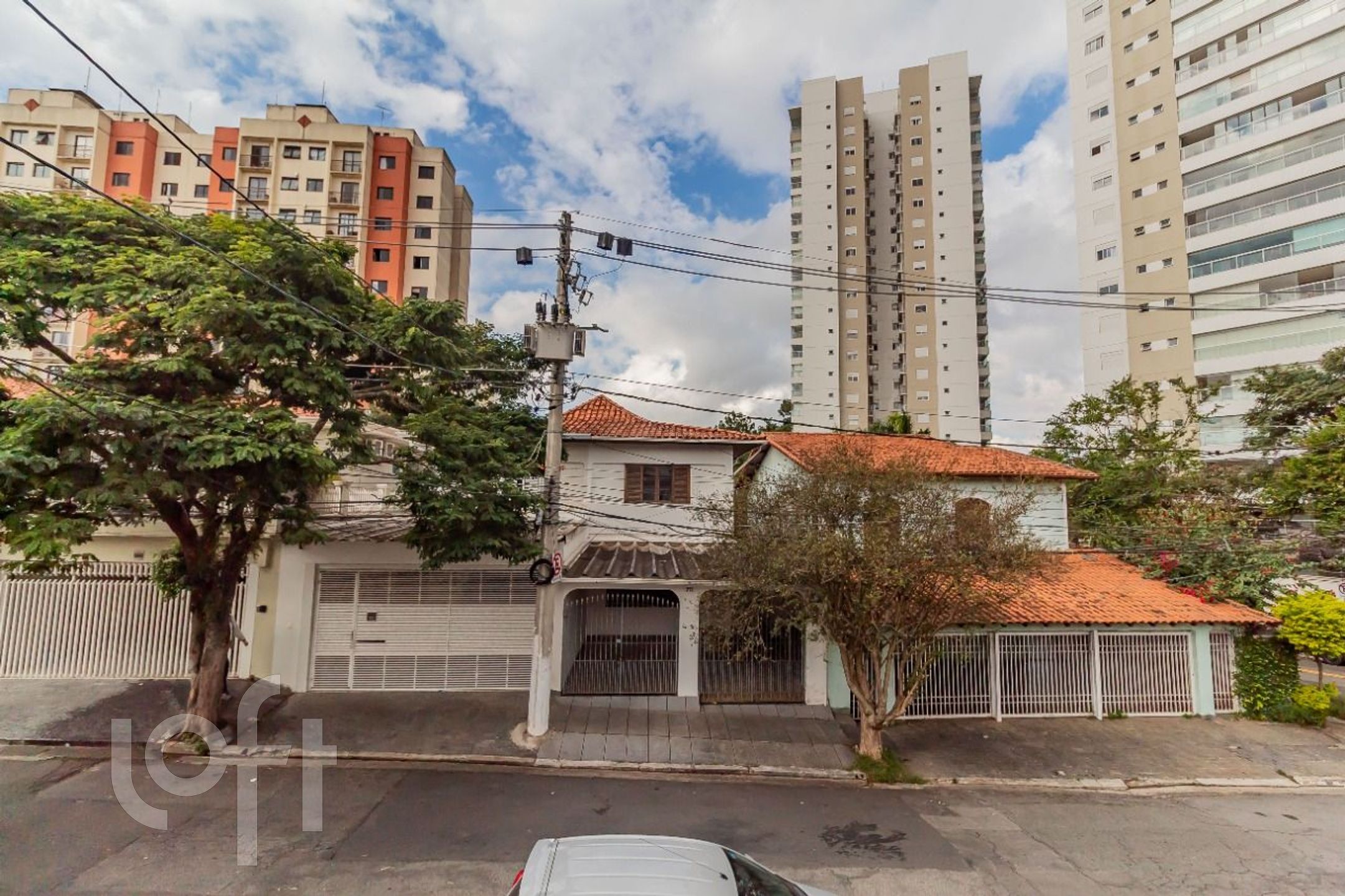 Casa à venda com 4 quartos, 200m² - Foto 38