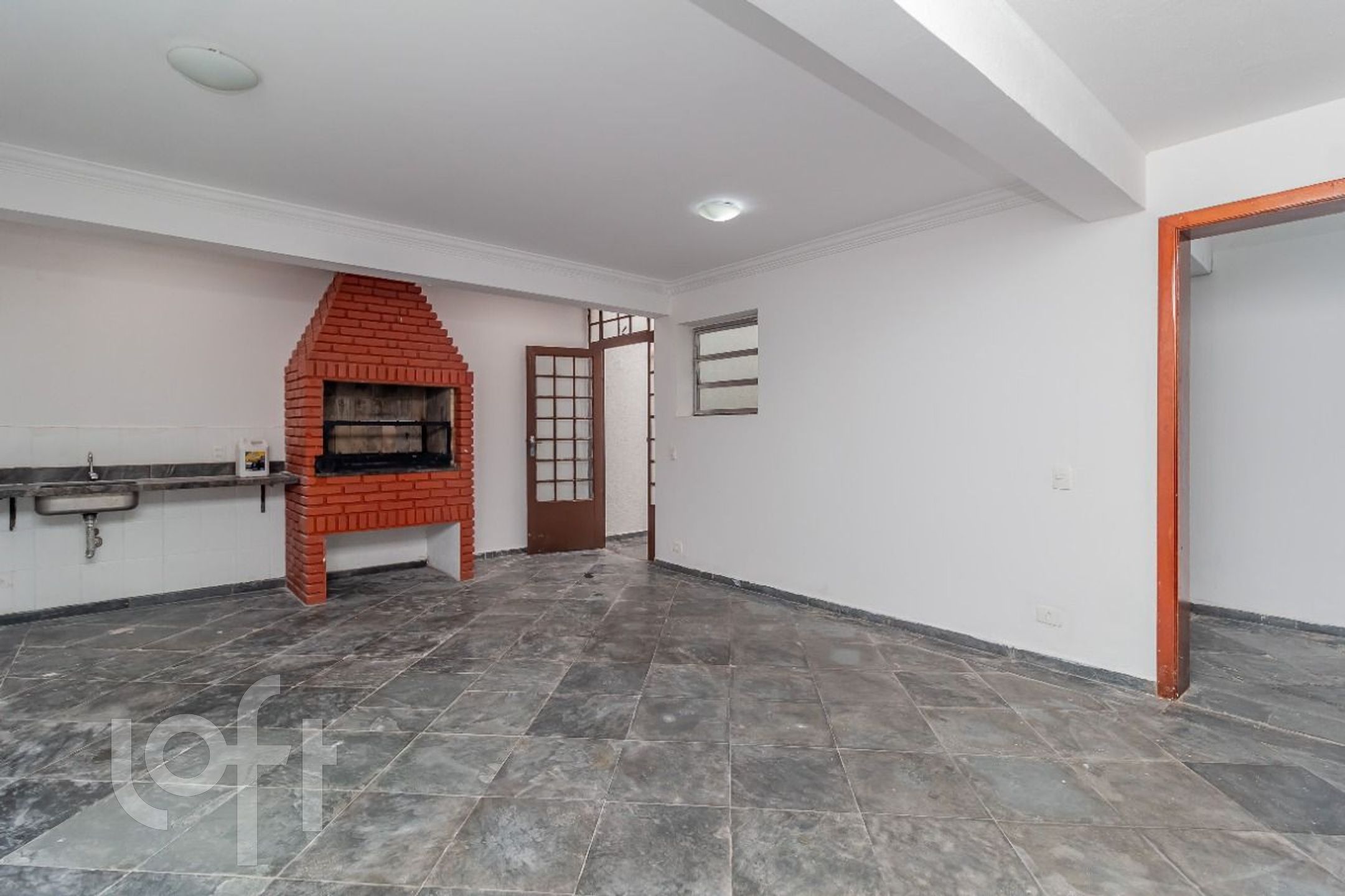 Casa à venda com 4 quartos, 200m² - Foto 58