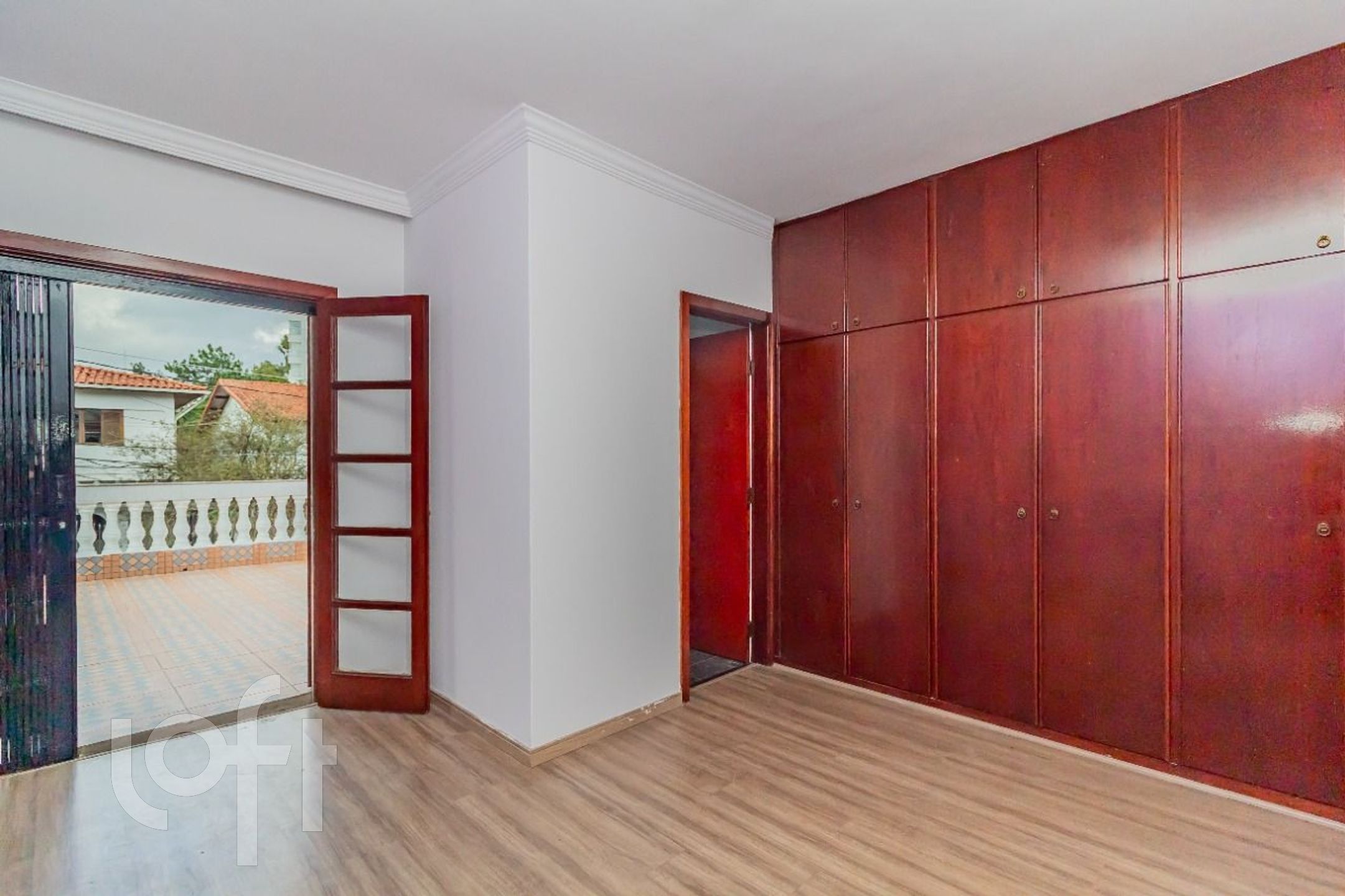 Casa à venda com 4 quartos, 200m² - Foto 27