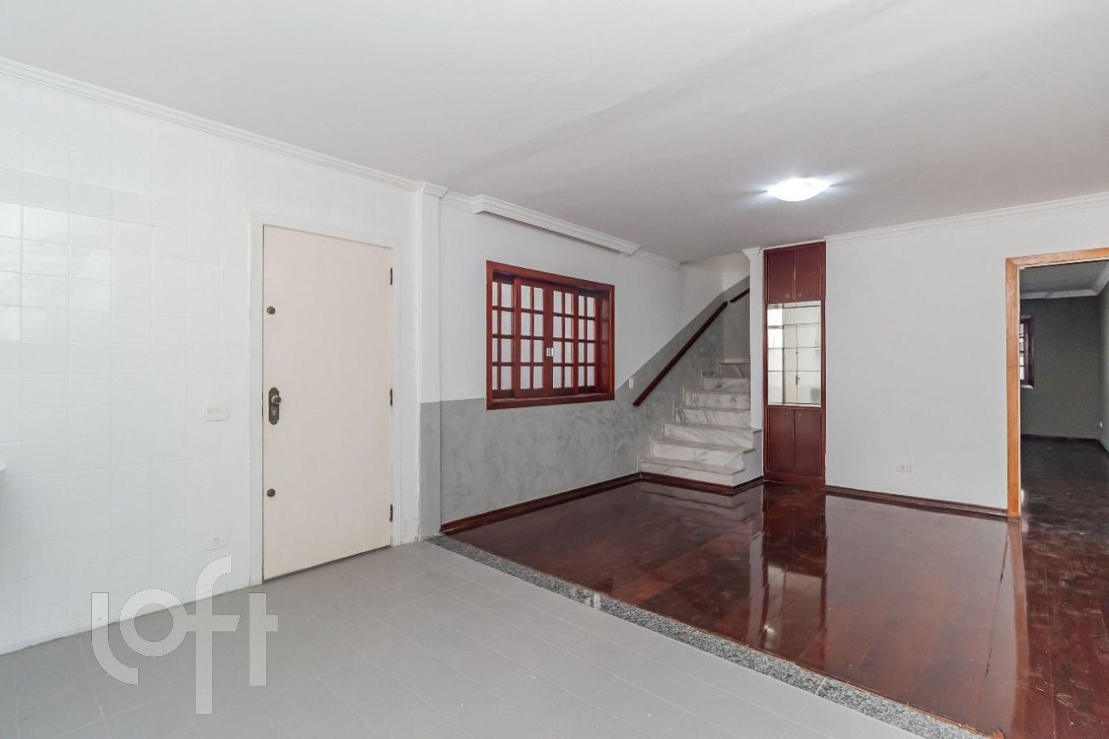 Casa à venda com 4 quartos, 200m² - Foto 9