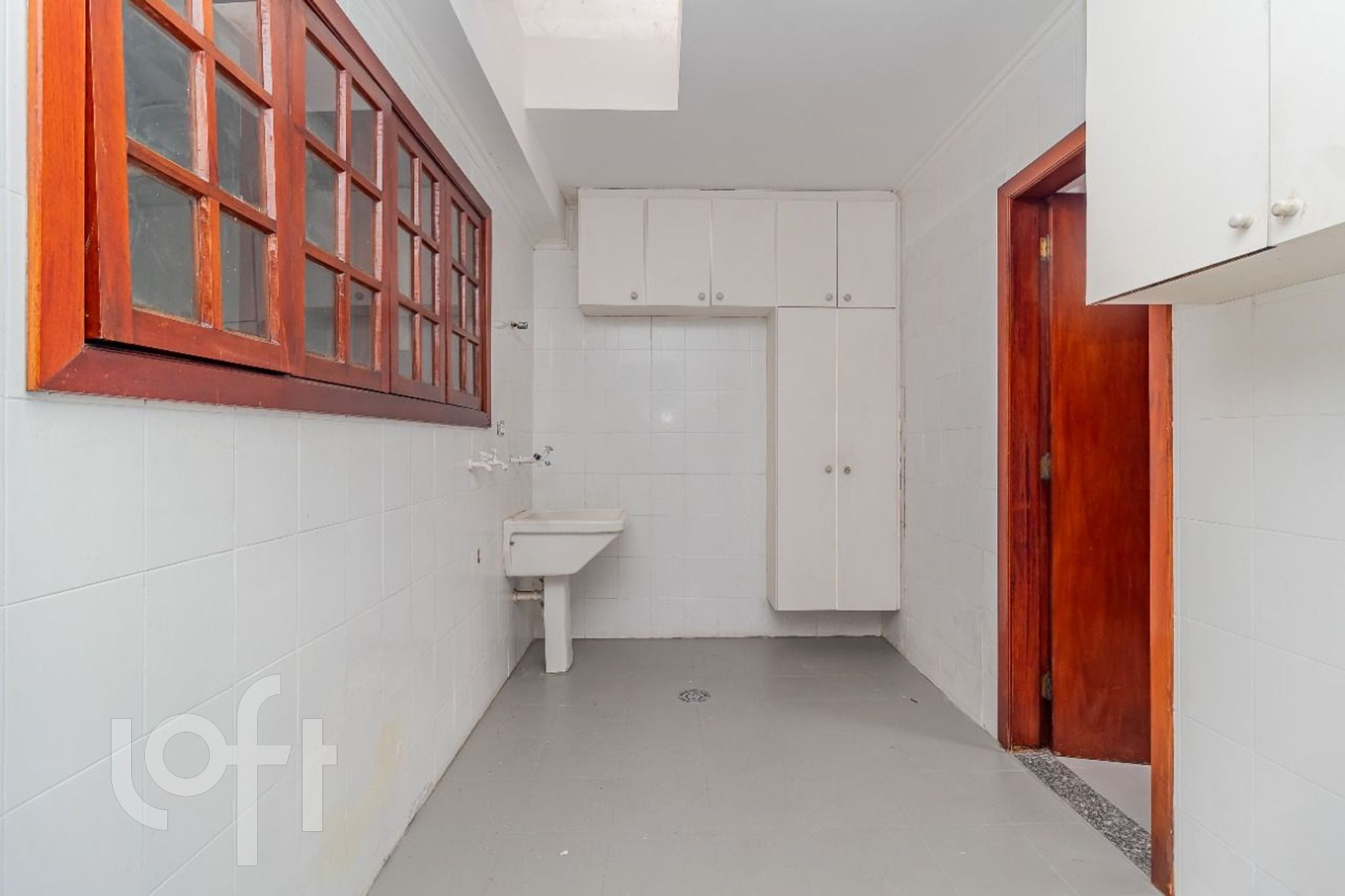 Casa à venda com 4 quartos, 200m² - Foto 44