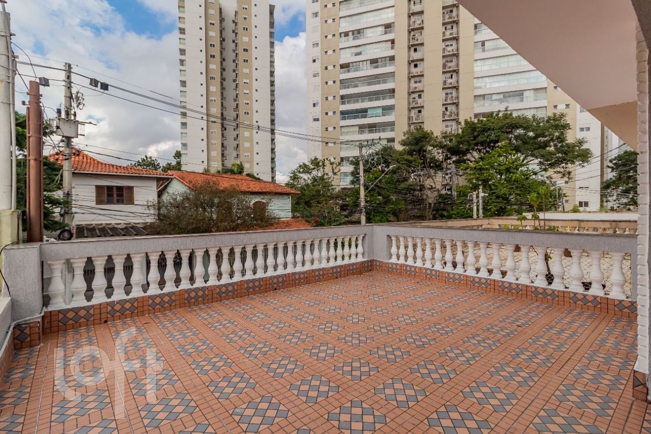 Casa à venda com 4 quartos, 200m² - Foto 34