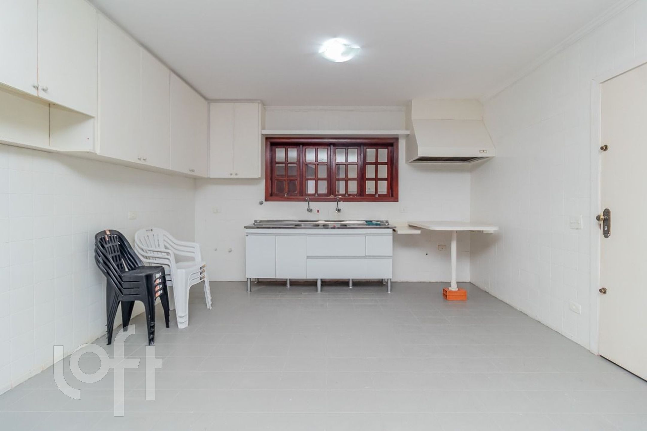 Casa à venda com 4 quartos, 200m² - Foto 12