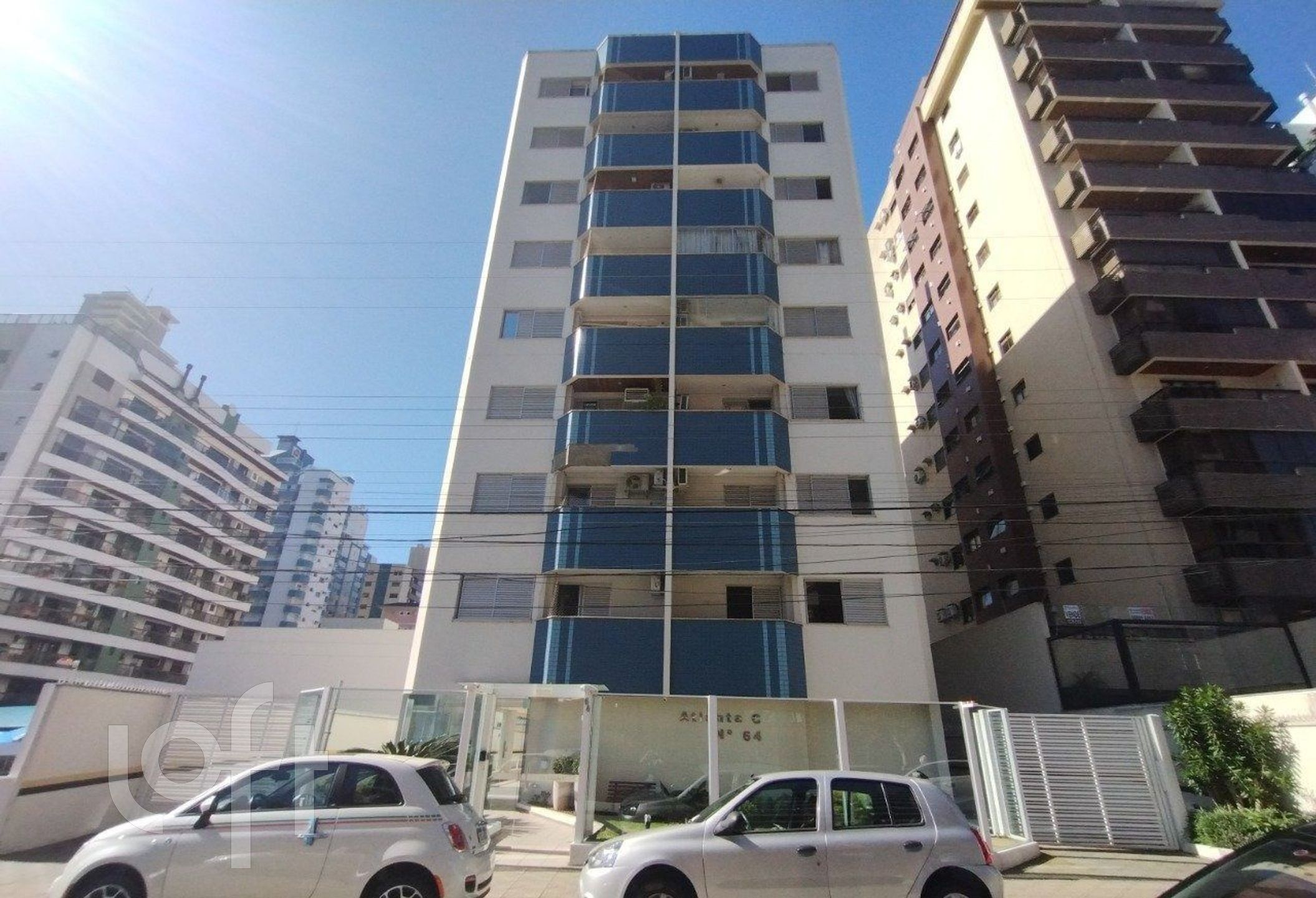 Apartamentos com 96m², 3 quartos, 1 suíte, 3 garagens, no bairro Centro em Florianópolis