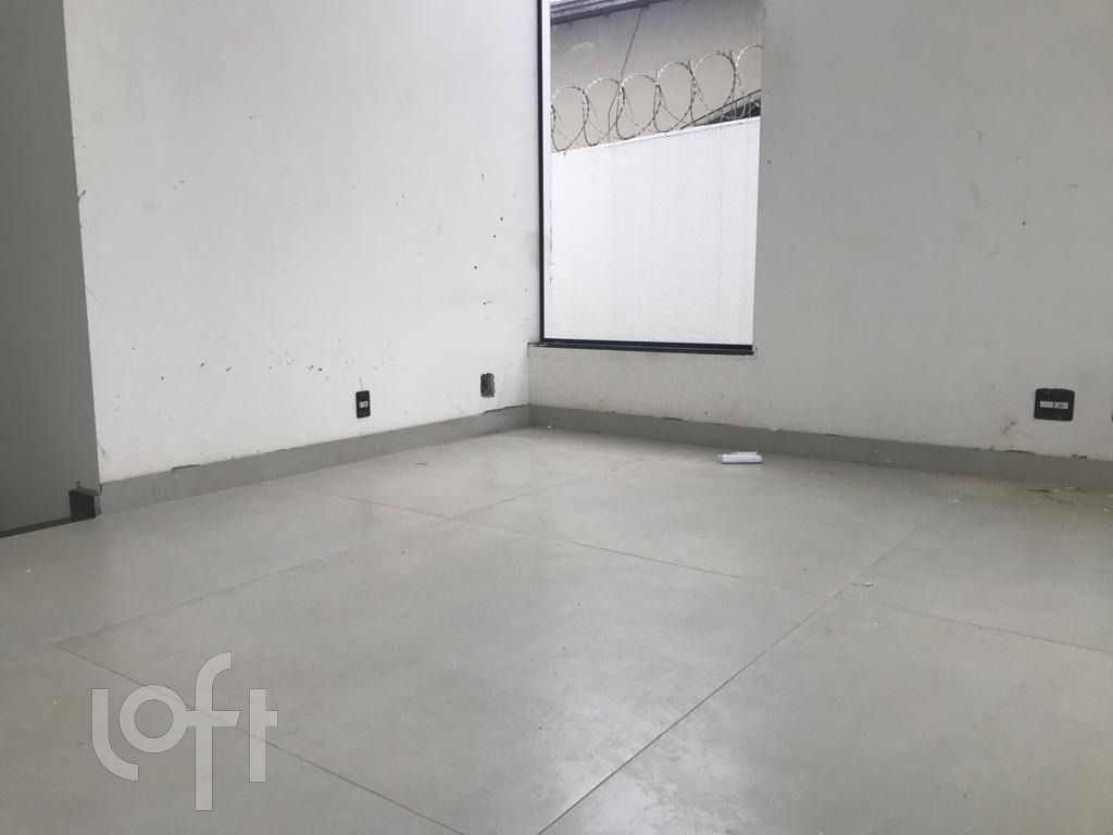 Casa à venda com 3 quartos, 160m² - Foto 2