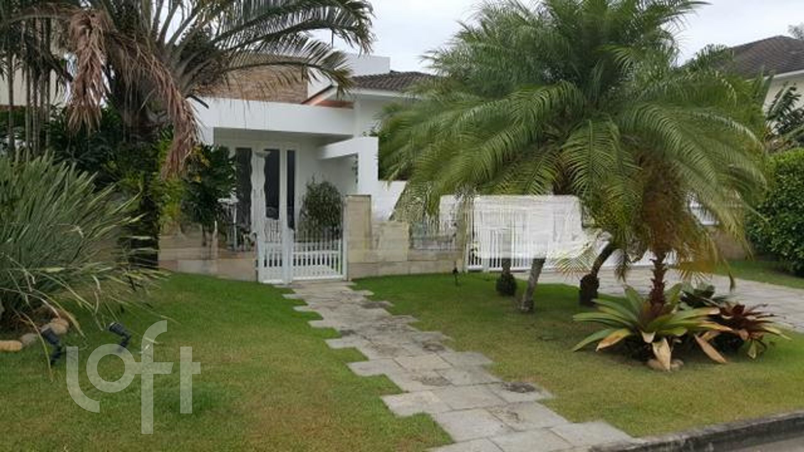 Casa à venda com 4 quartos, 600m² - Foto 39