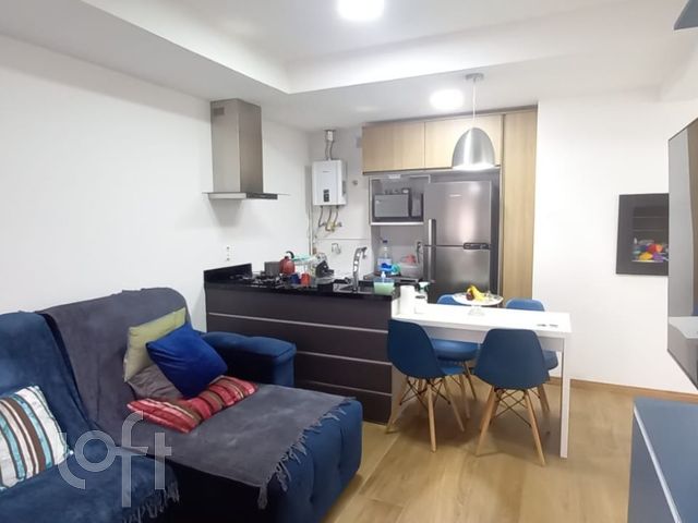 Apartamento com 40m², 1 dormitório, 1 vaga, Menino Deus em Porto Alegre