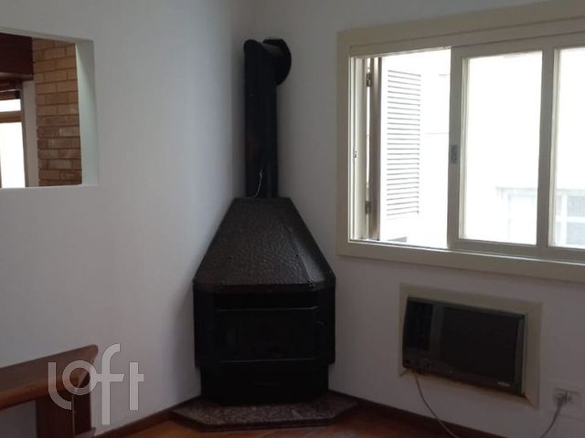 Apartamento com 79m², 3 dormitórios, 2 vagas, Cidade Baixa em Porto Alegre