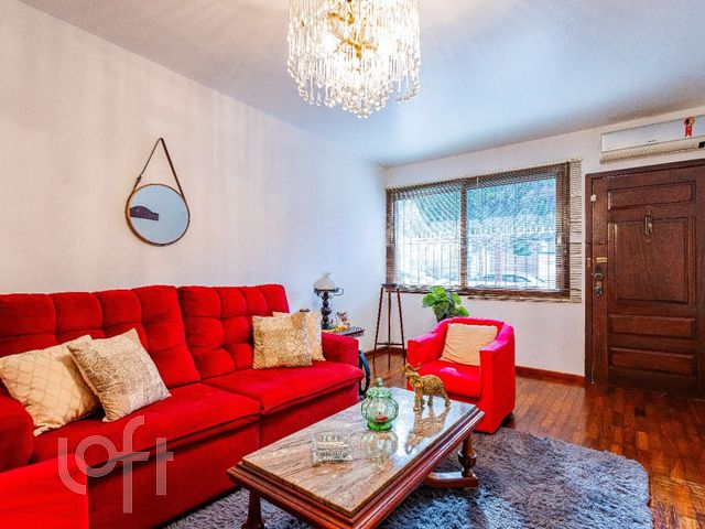 Casa com 396m², 4 dormitórios, 2 suítes, 5 vagas, Chácara das Pedras em Porto Alegre