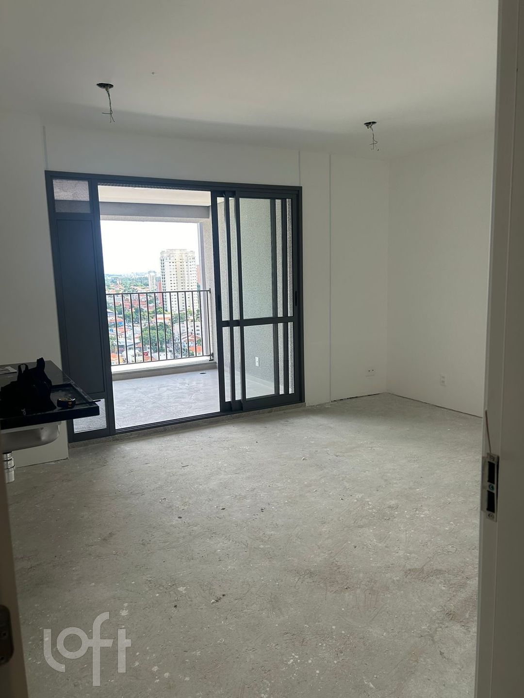 Apartamento à venda com 2 quartos, 68m² - Foto 1