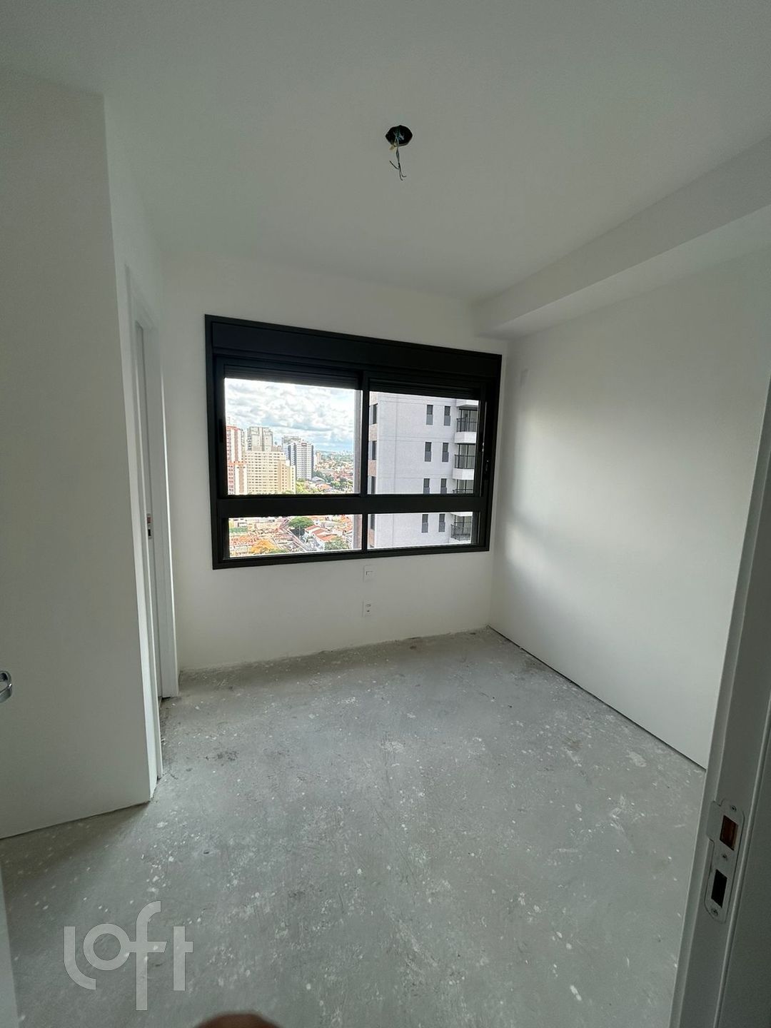 Apartamento à venda com 2 quartos, 68m² - Foto 9