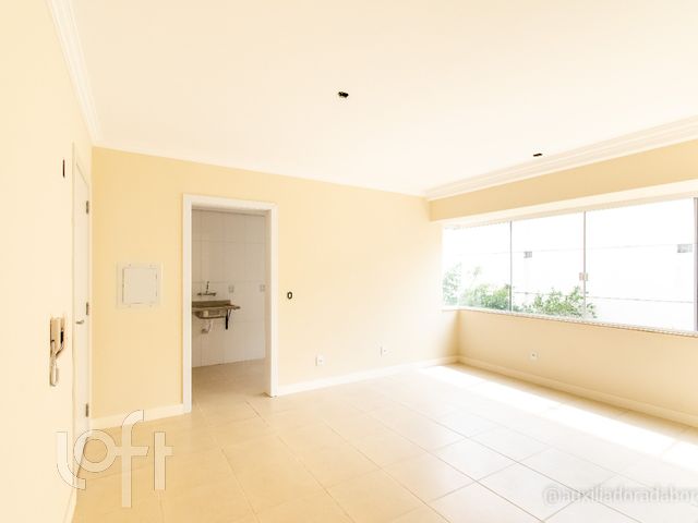 Apartamento com 44m², 1 dormitório, 1 vaga, Menino Deus em Porto Alegre