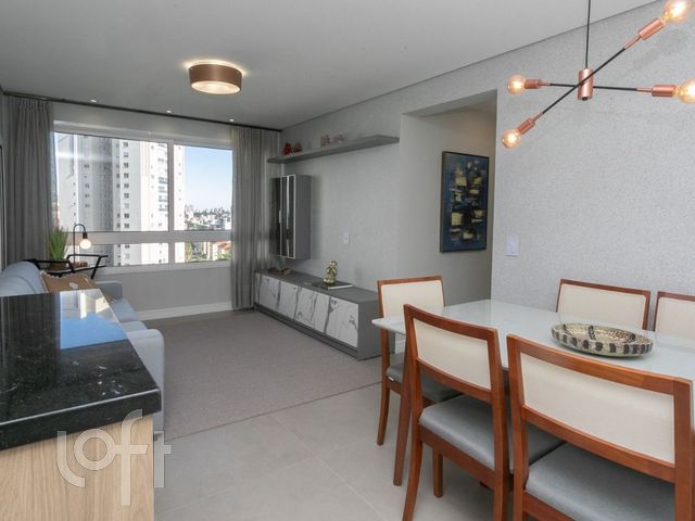 Apartamento com 84m², 3 dormitórios, 1 suíte, 2 vagas, Jardim Europa em Porto Alegre