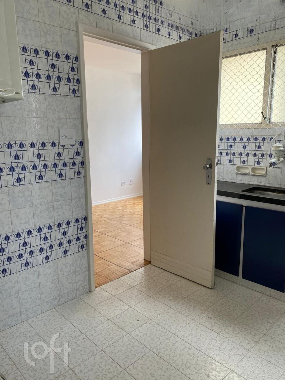 Apartamento à venda com 2 quartos, 70m² - Foto 8