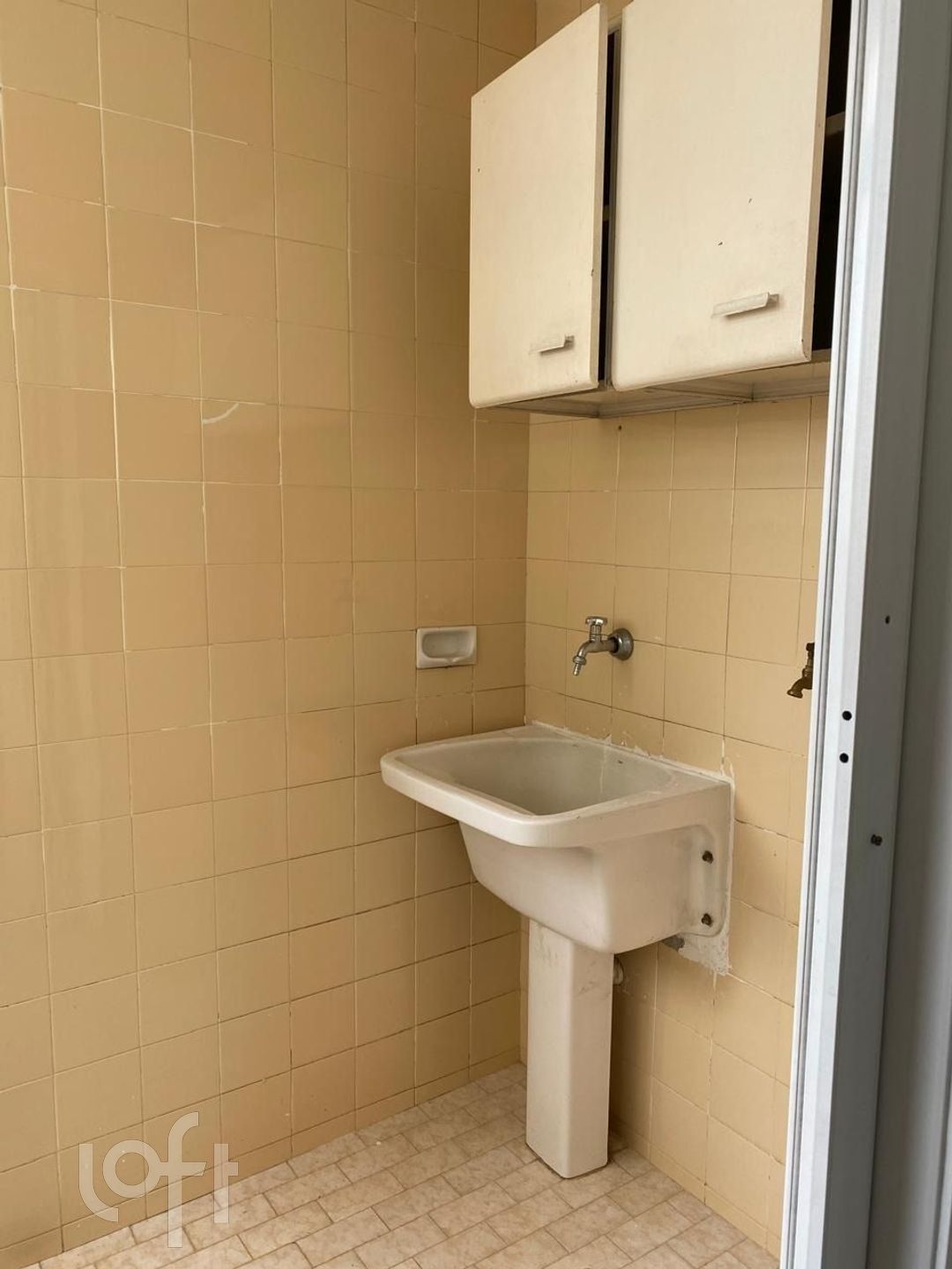 Apartamento à venda com 2 quartos, 70m² - Foto 12