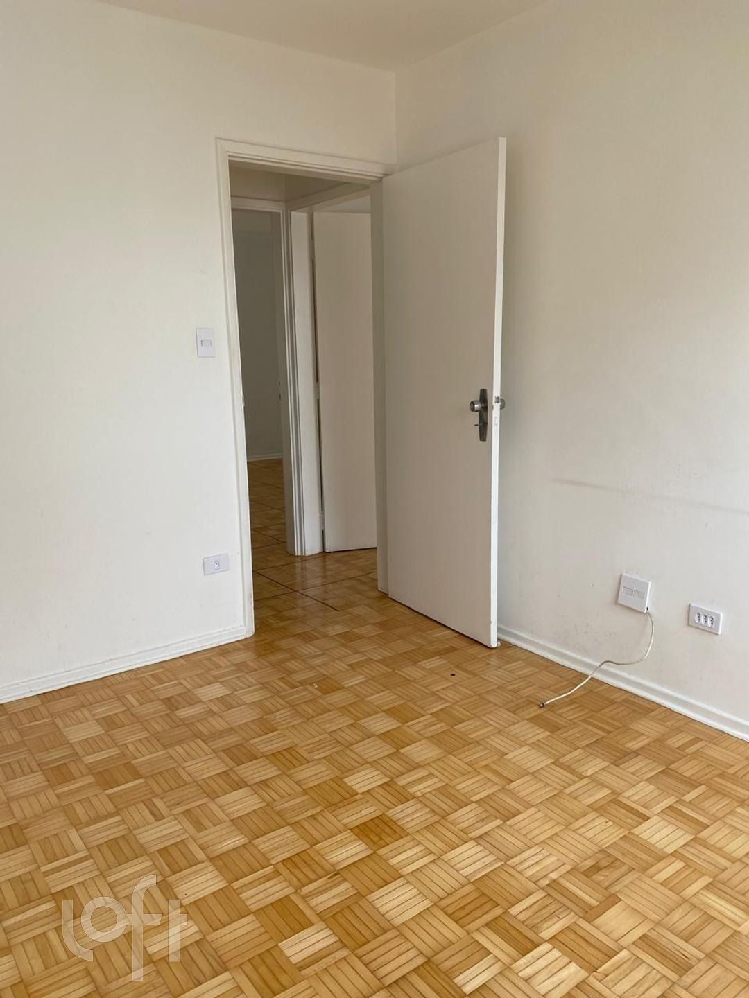 Apartamento à venda com 2 quartos, 70m² - Foto 6