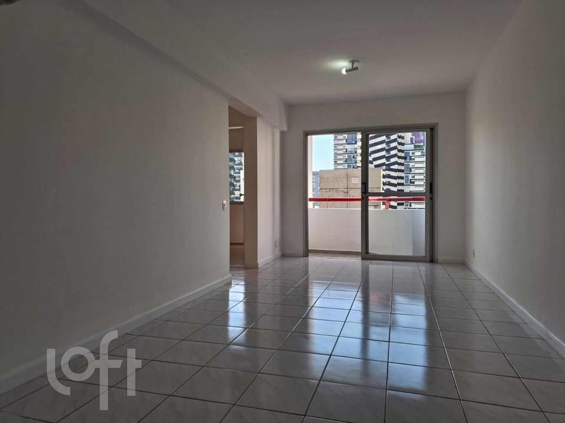 Apartamento à venda com 2 quartos, 66m² - Foto 1