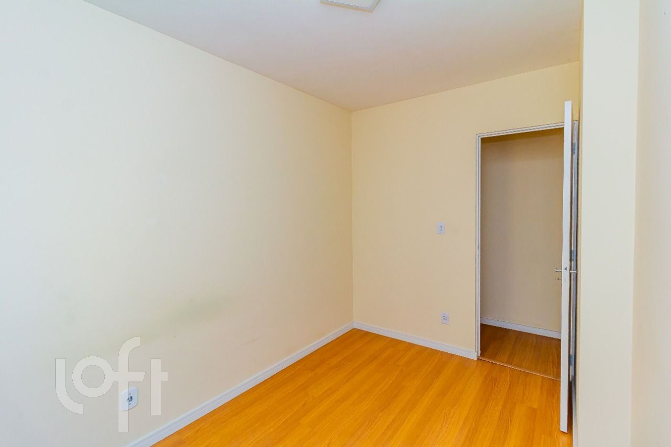 Apartamento à venda com 2 quartos, 59m² - Foto 15