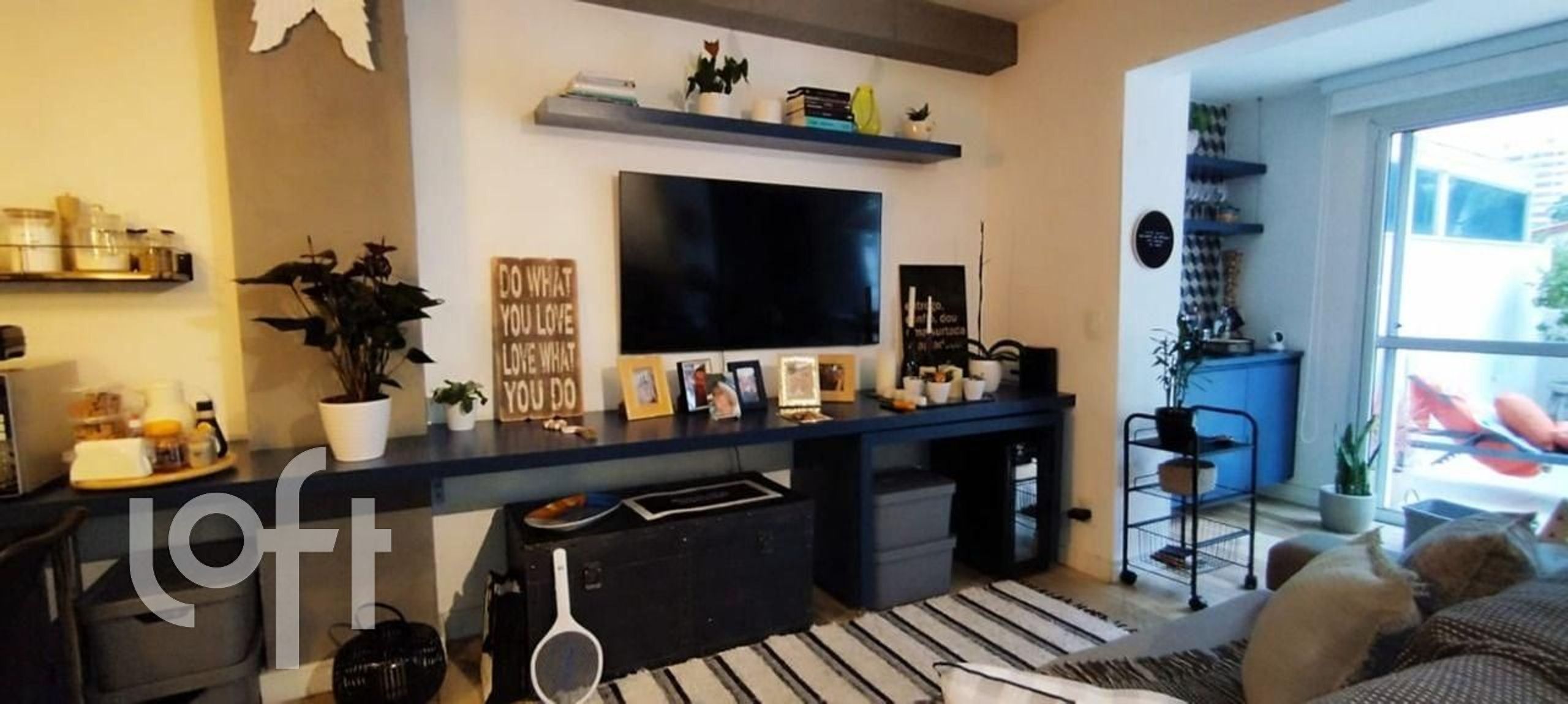 Apartamento à venda com 1 quarto, 65m² - Foto 2