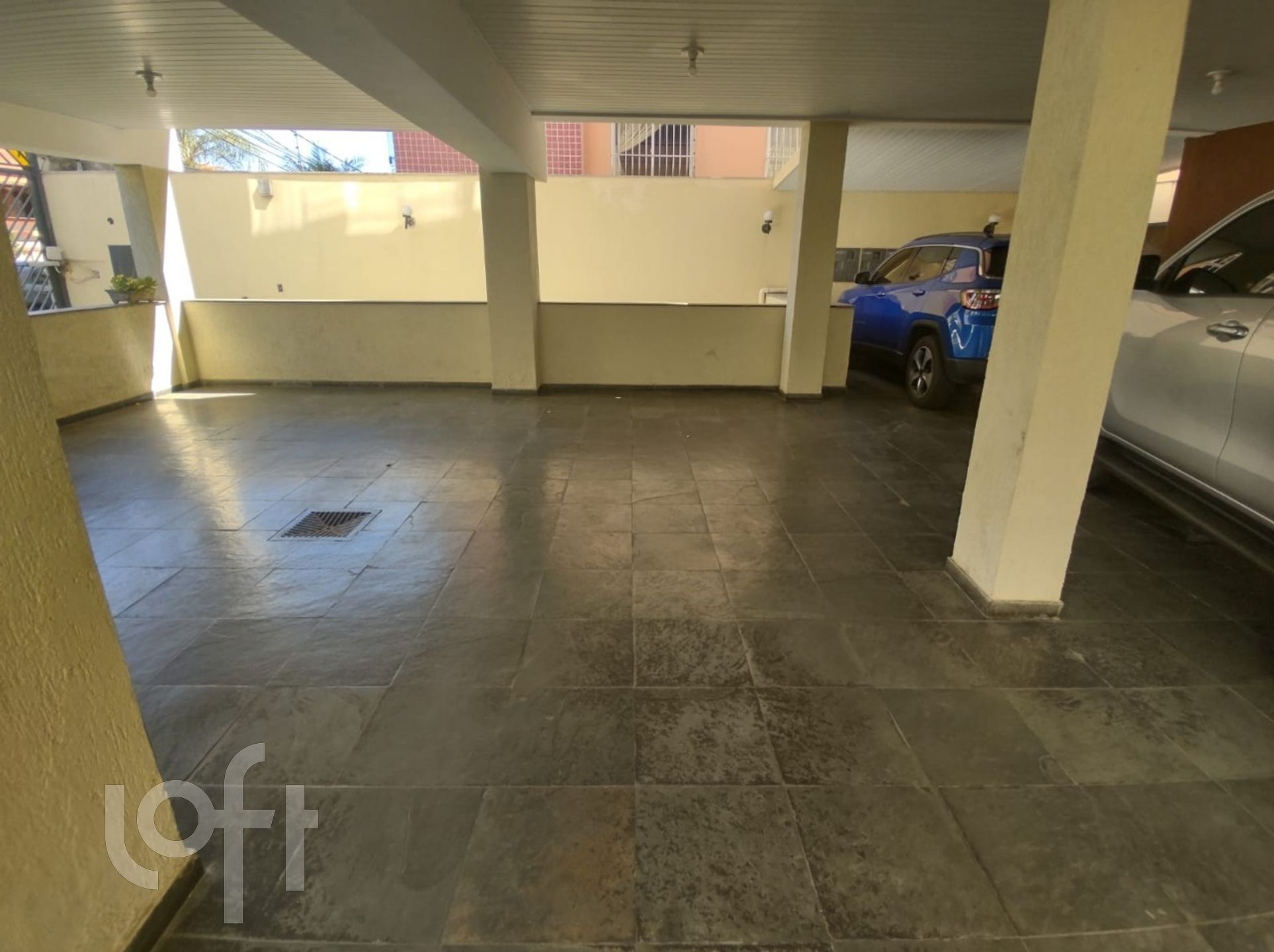 Apartamento à venda com 3 quartos, 83m² - Foto 22