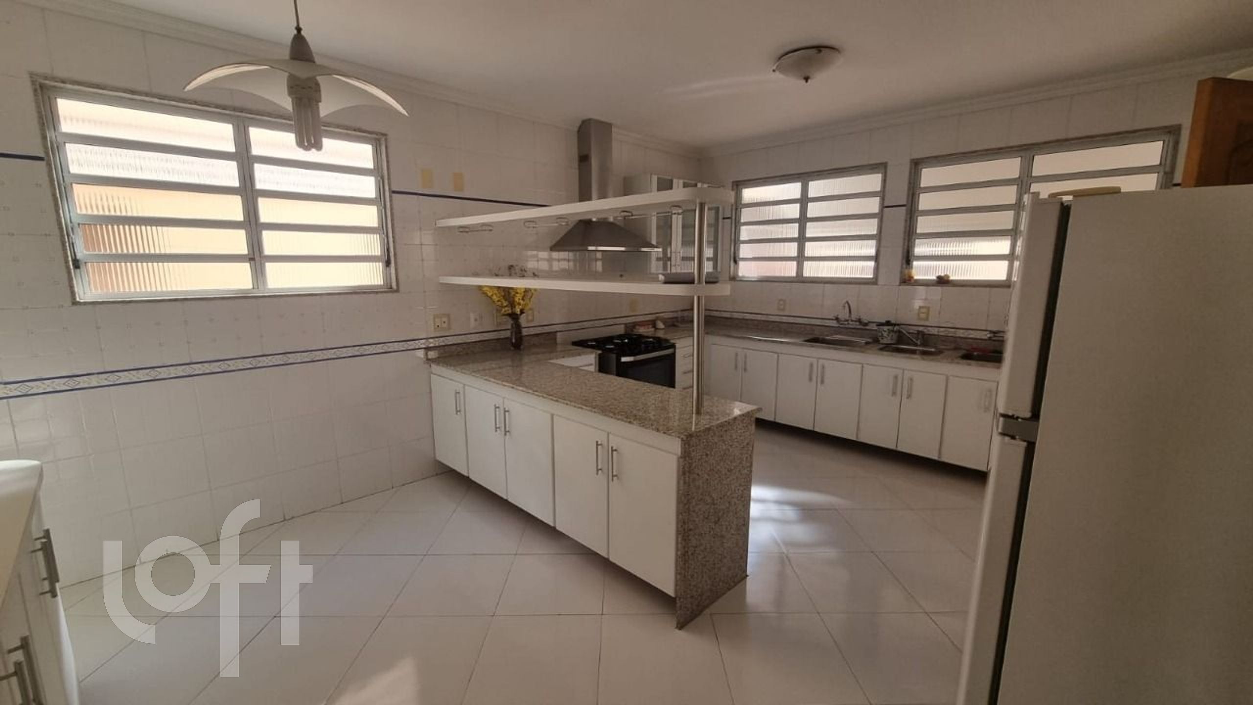 Casa à venda com 5 quartos, 650m² - Foto 13