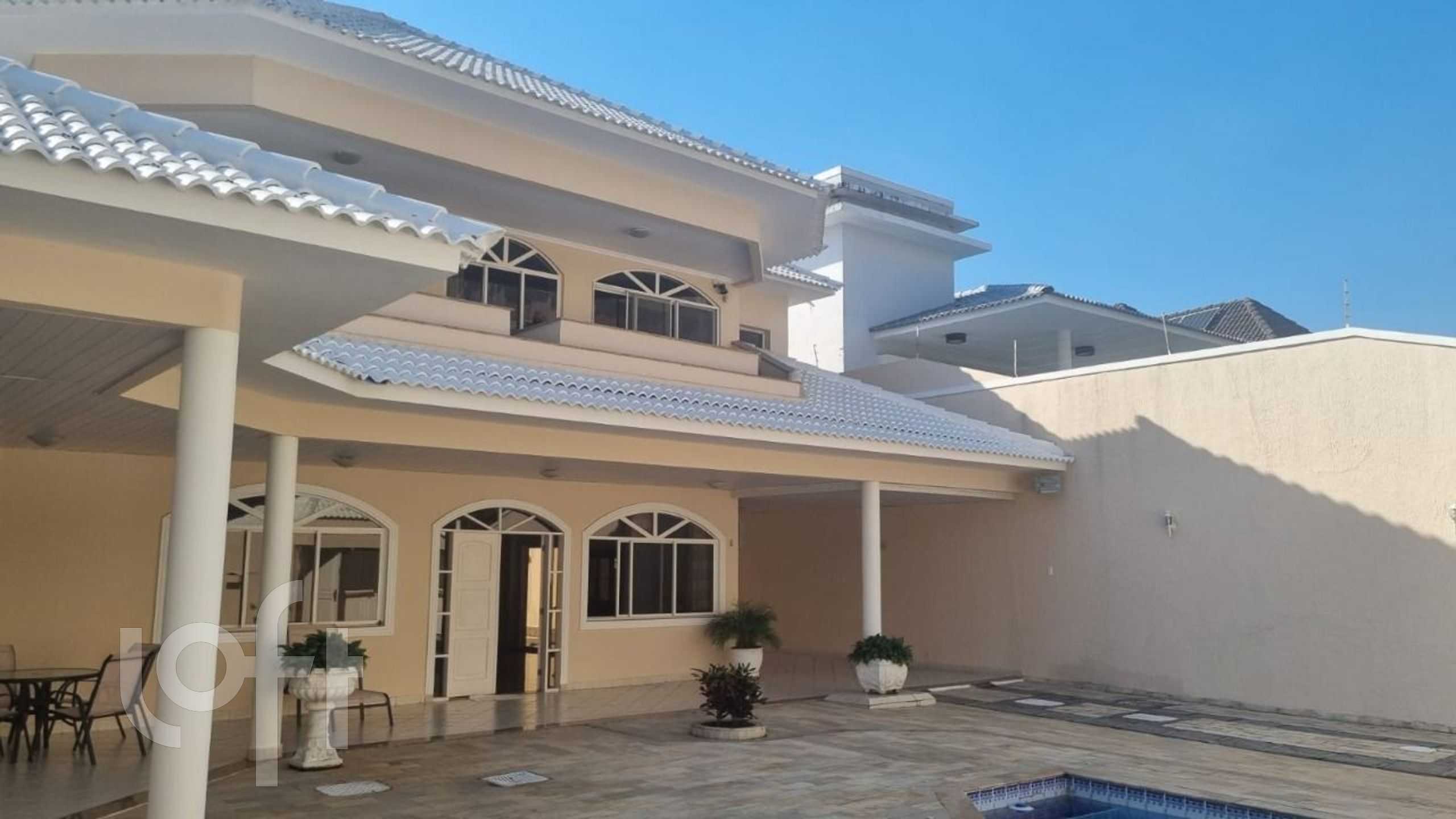 Casa à venda com 5 quartos, 650m² - Foto 9