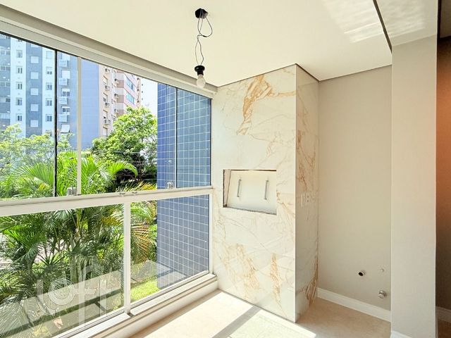 Apartamento com 103m², 3 dormitórios, 1 suíte, 1 vaga, Chácara das Pedras em Porto Alegre