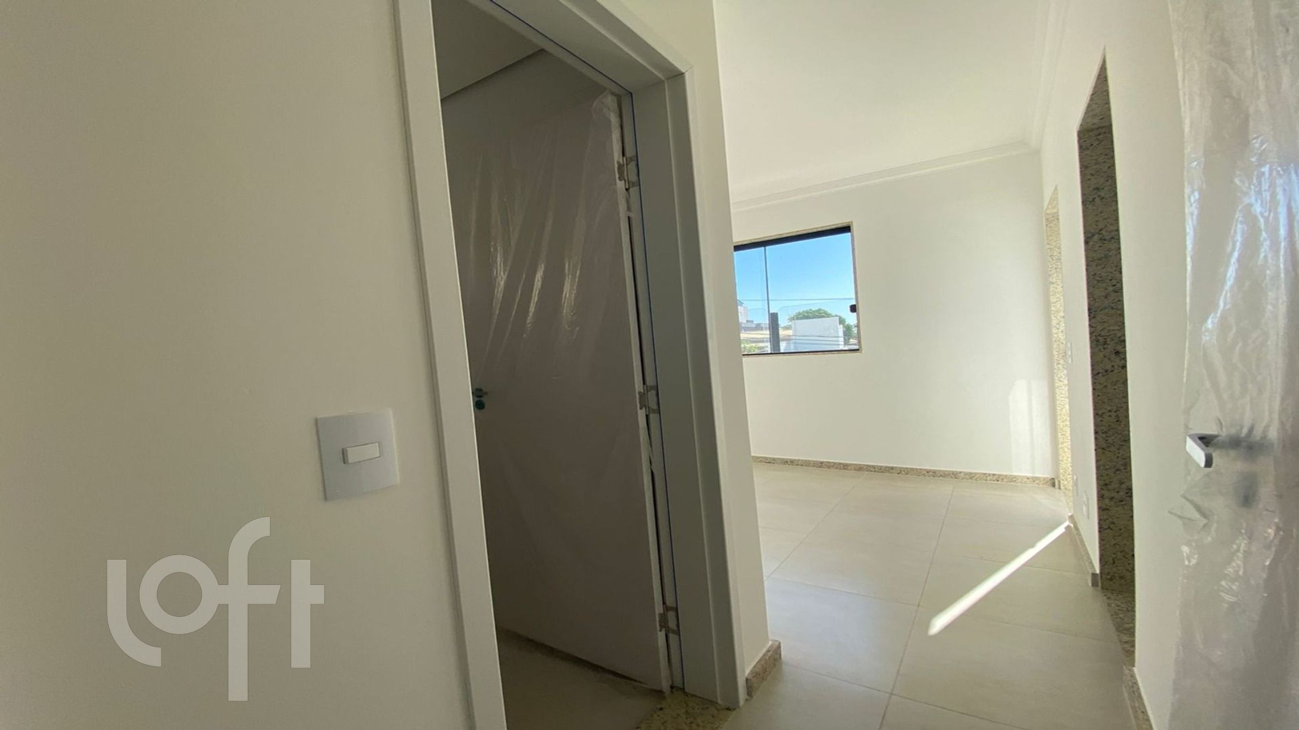 Apartamento à venda com 3 quartos, 40m² - Foto 11