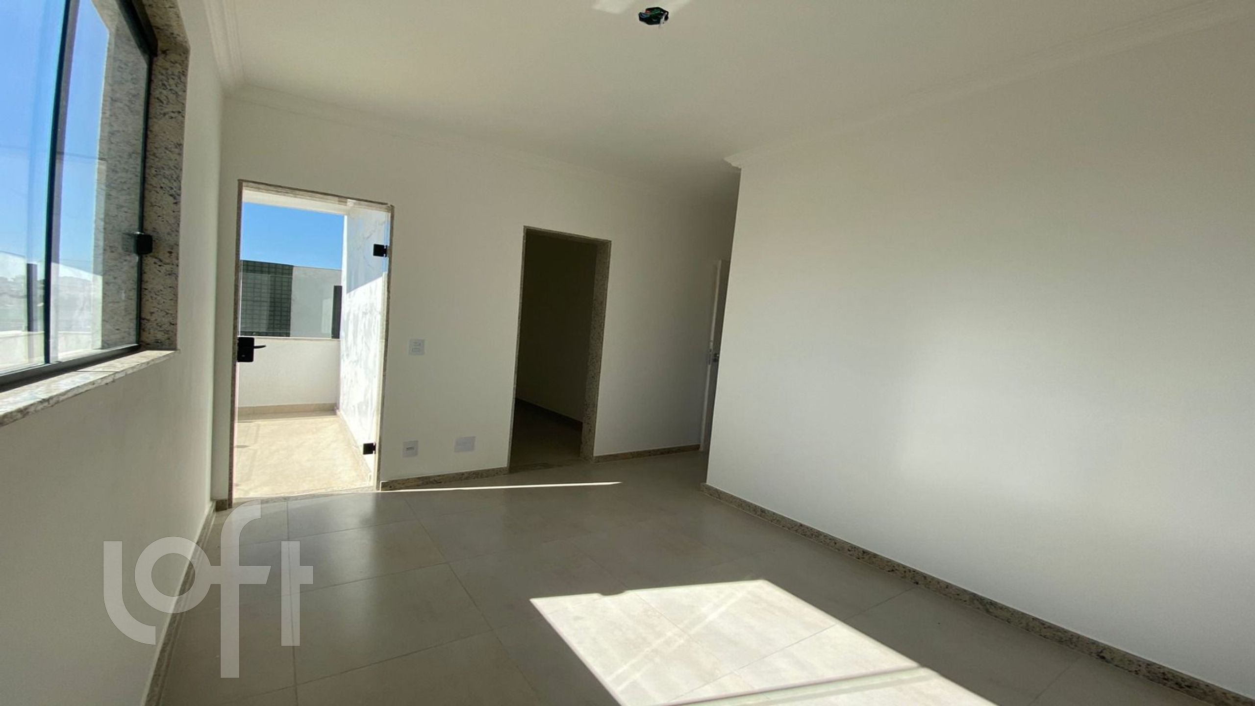 Apartamento à venda com 3 quartos, 40m² - Foto 15