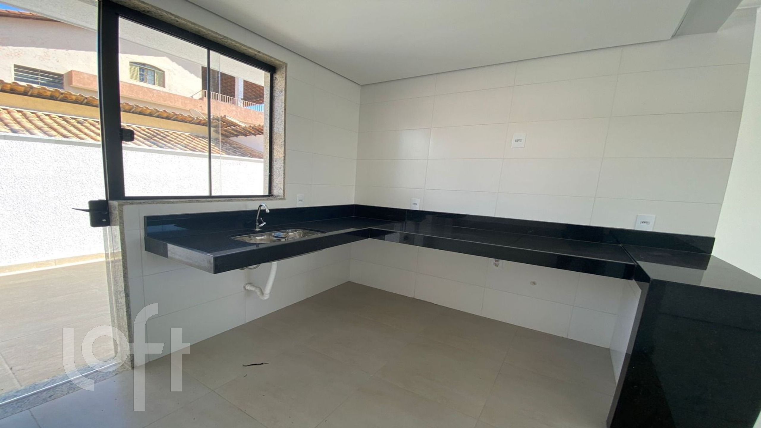 Apartamento à venda com 3 quartos, 40m² - Foto 8