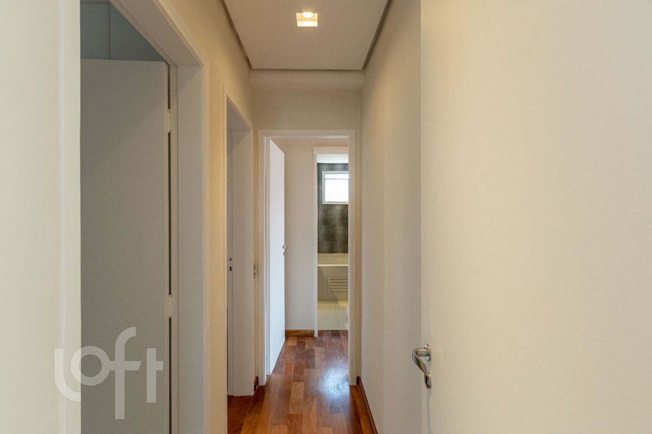 Apartamento à venda com 2 quartos, 137m² - Foto 20