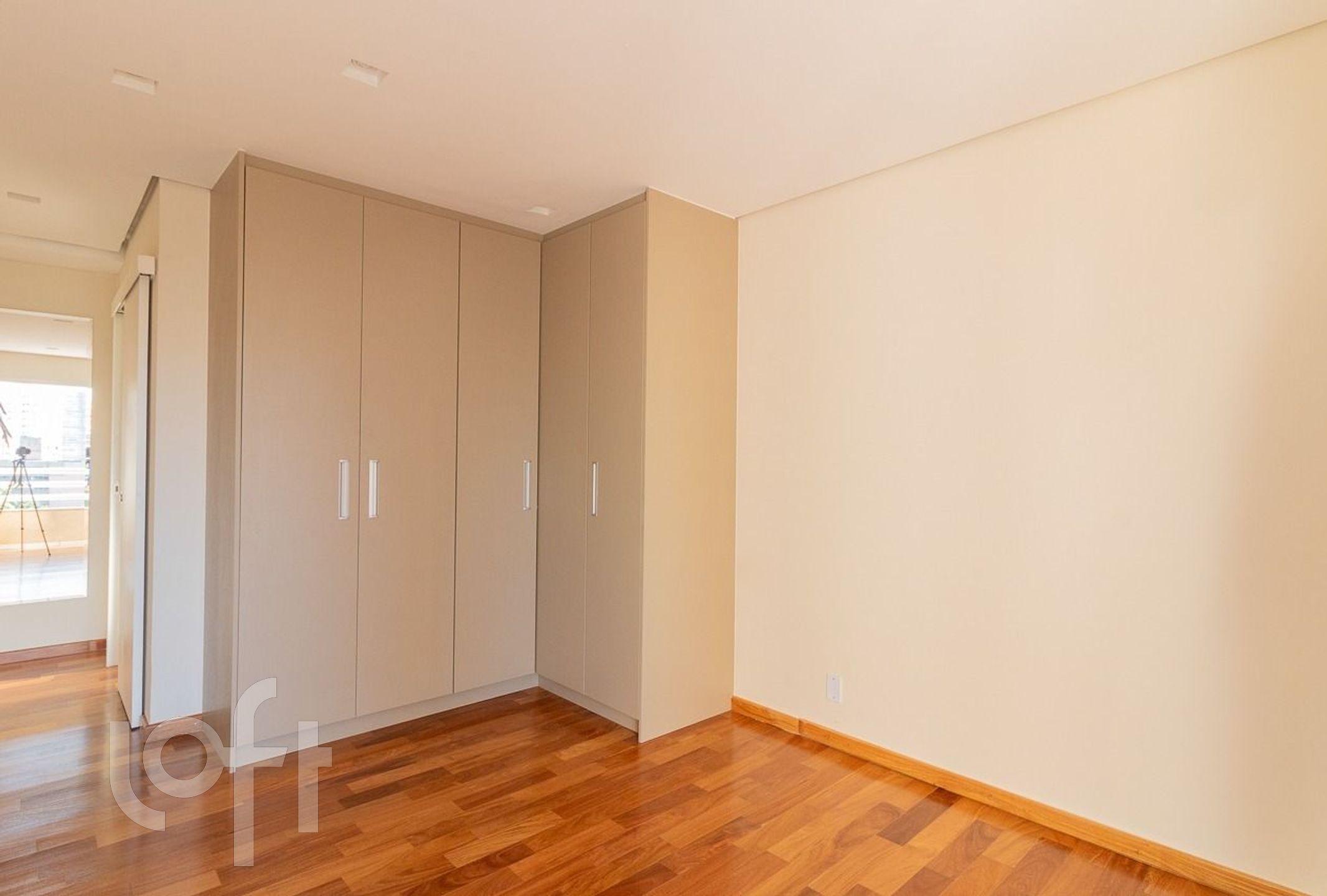 Apartamento à venda com 2 quartos, 137m² - Foto 18