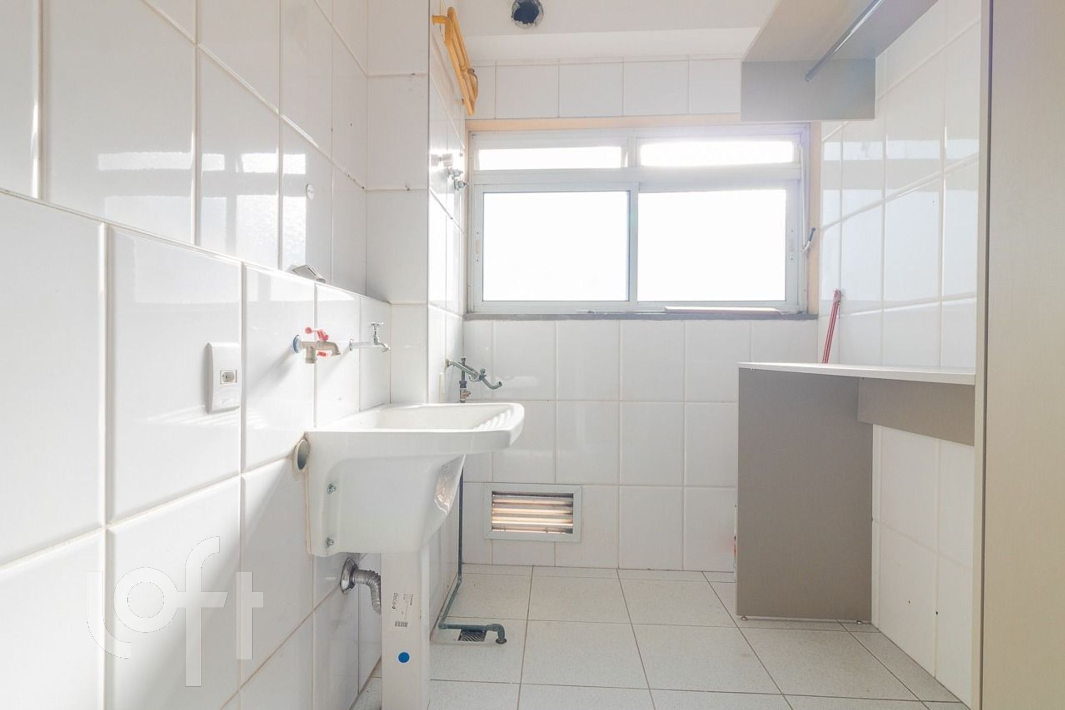 Apartamento à venda com 2 quartos, 137m² - Foto 15