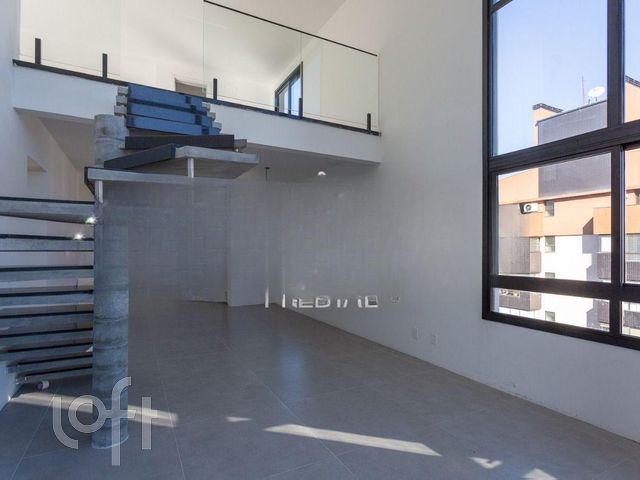 Apartamento com 94m², 2 dormitórios, 2 suítes, 2 vagas, Petrópolis em Porto Alegre