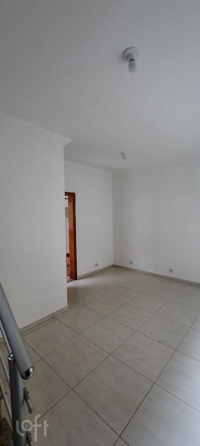 Casa à venda com 2 quartos, 74m² - Foto 2