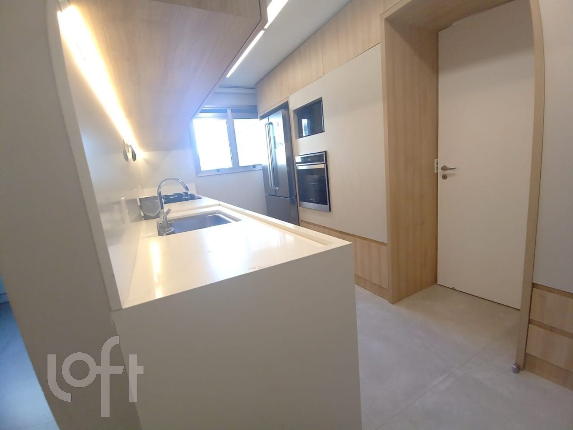 Apartamento à venda com 3 quartos, 149m² - Foto 22