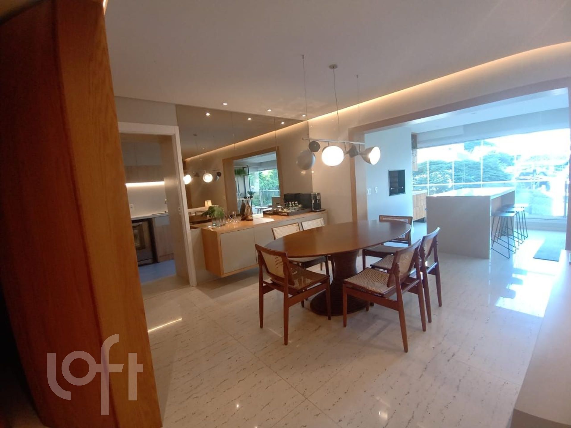 Apartamento à venda com 3 quartos, 149m² - Foto 4