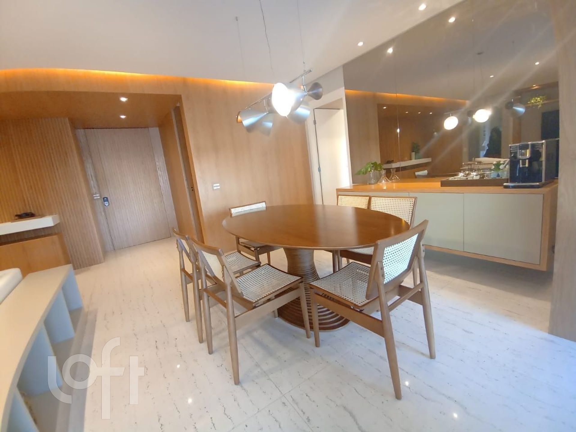 Apartamento à venda com 3 quartos, 149m² - Foto 6