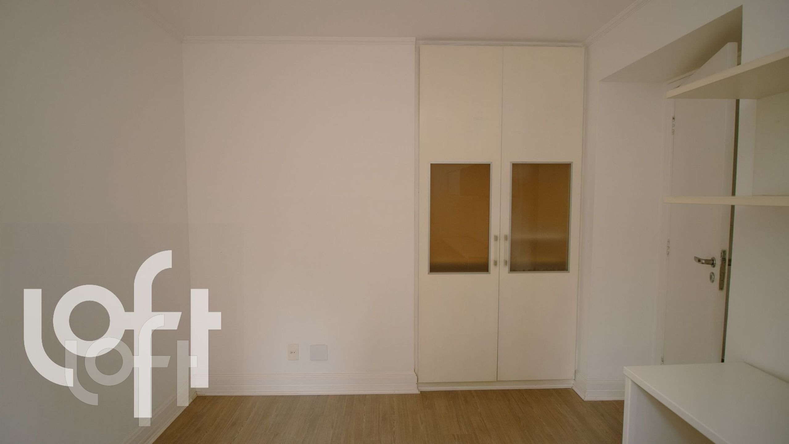 Apartamento à venda com 3 quartos, 170m² - Foto 3