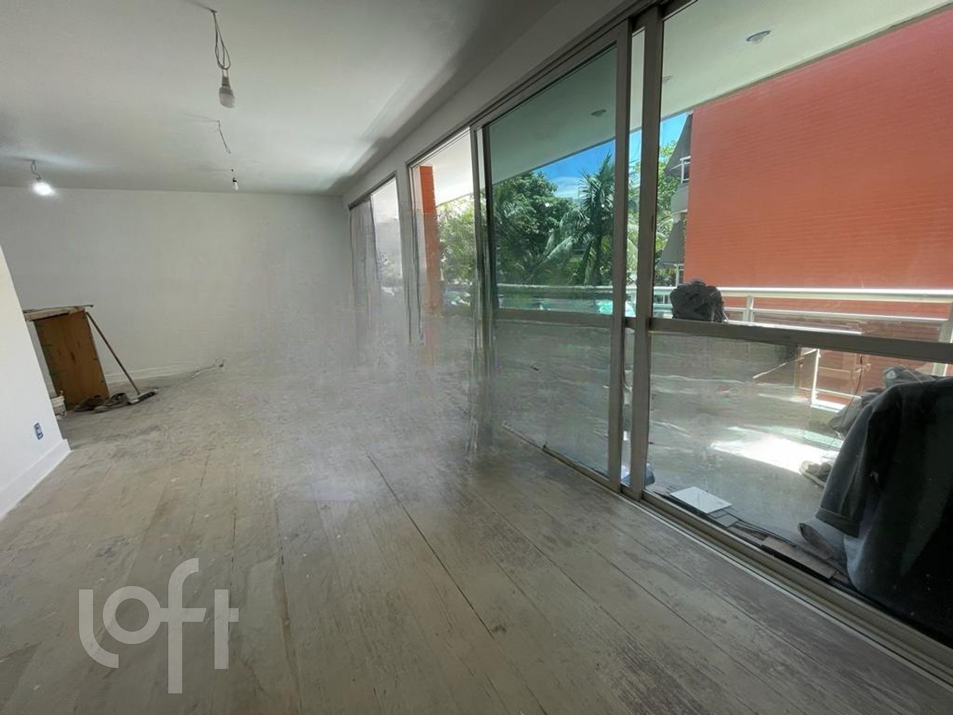 Apartamento à venda com 3 quartos, 120m² - Foto 2