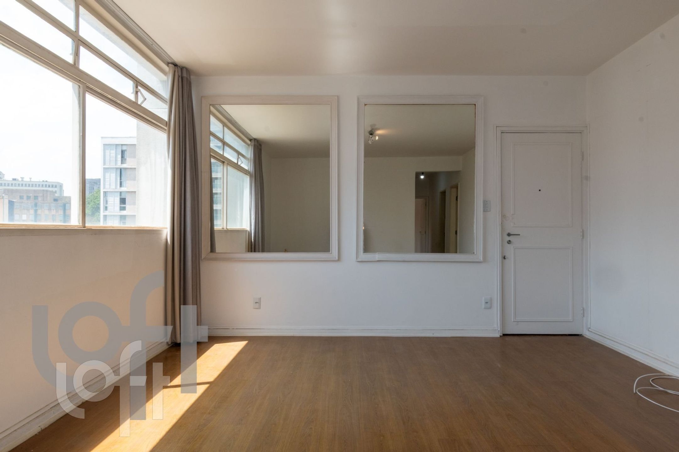 Apartamento à venda com 2 quartos, 92m² - Foto 1