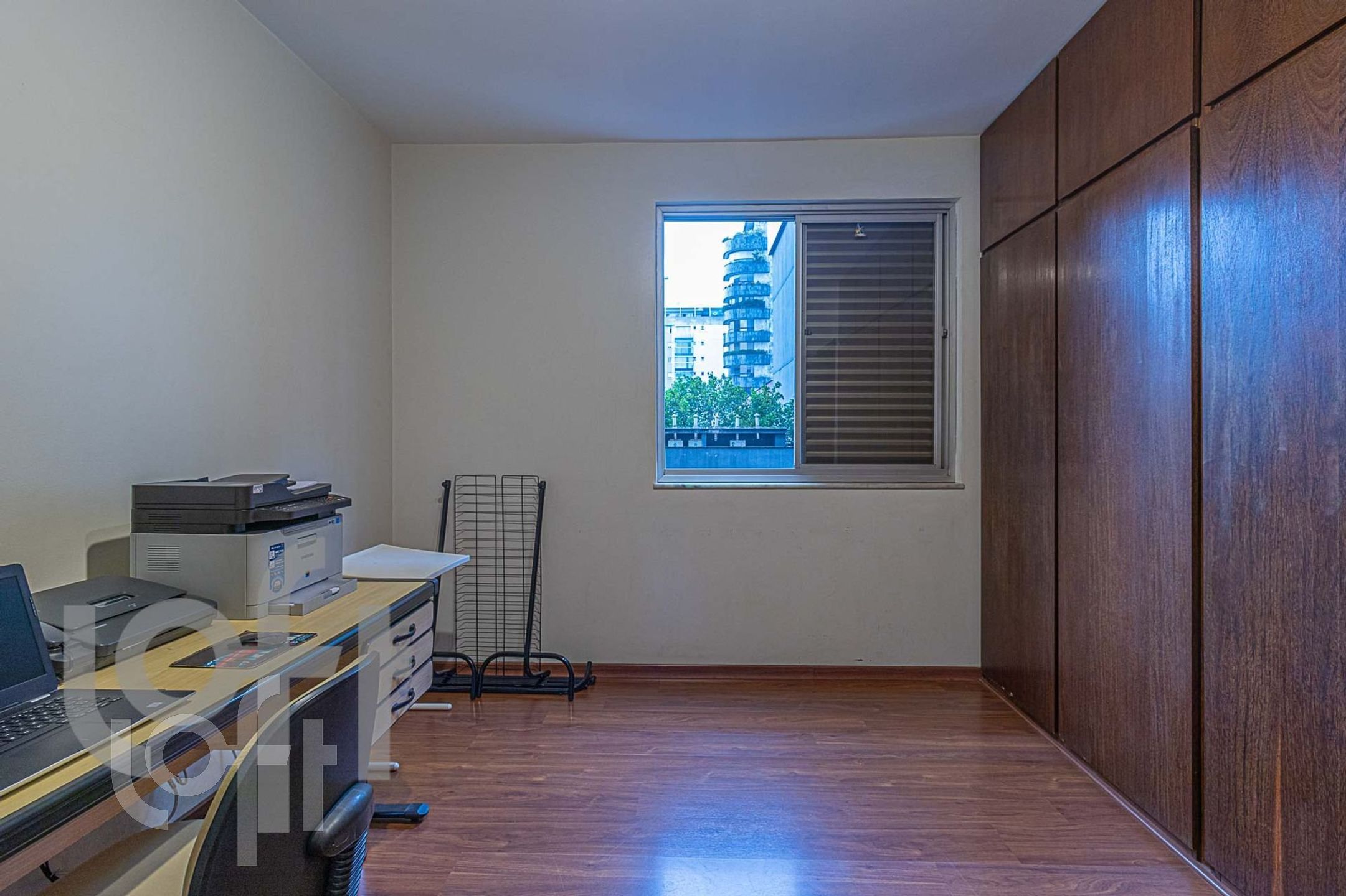 Apartamento à venda com 4 quartos, 180m² - Foto 5